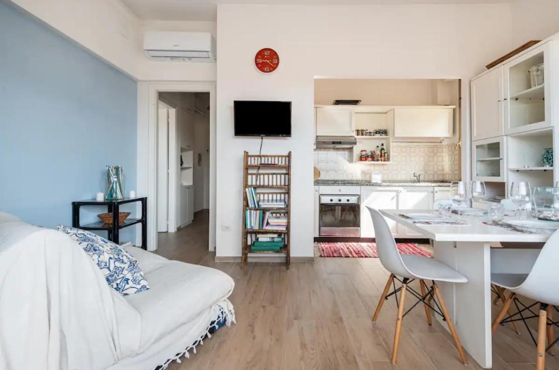 Seaside Apt Private Parking And Near The Beach Viareggio Exterior foto